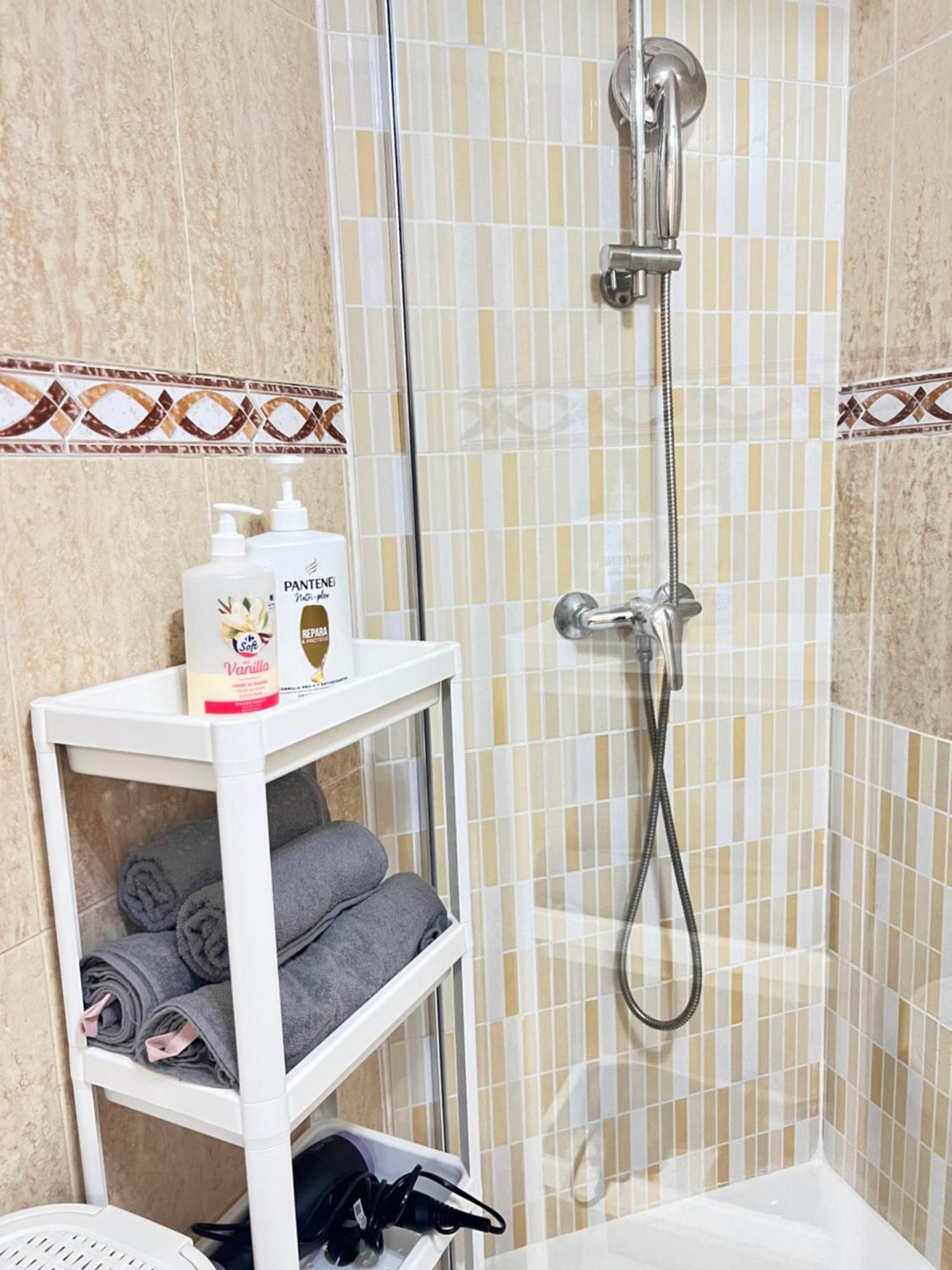 Renovated Cosy Studio 350 M Playa Del Cura, With Official Touristic License Torrevieja Exterior foto